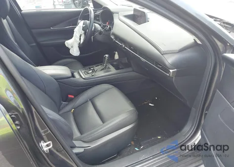 2021 Mazda Cx-30 Select z USA, uszkodzony, nr VIN 3MVDMBBL1MM319952